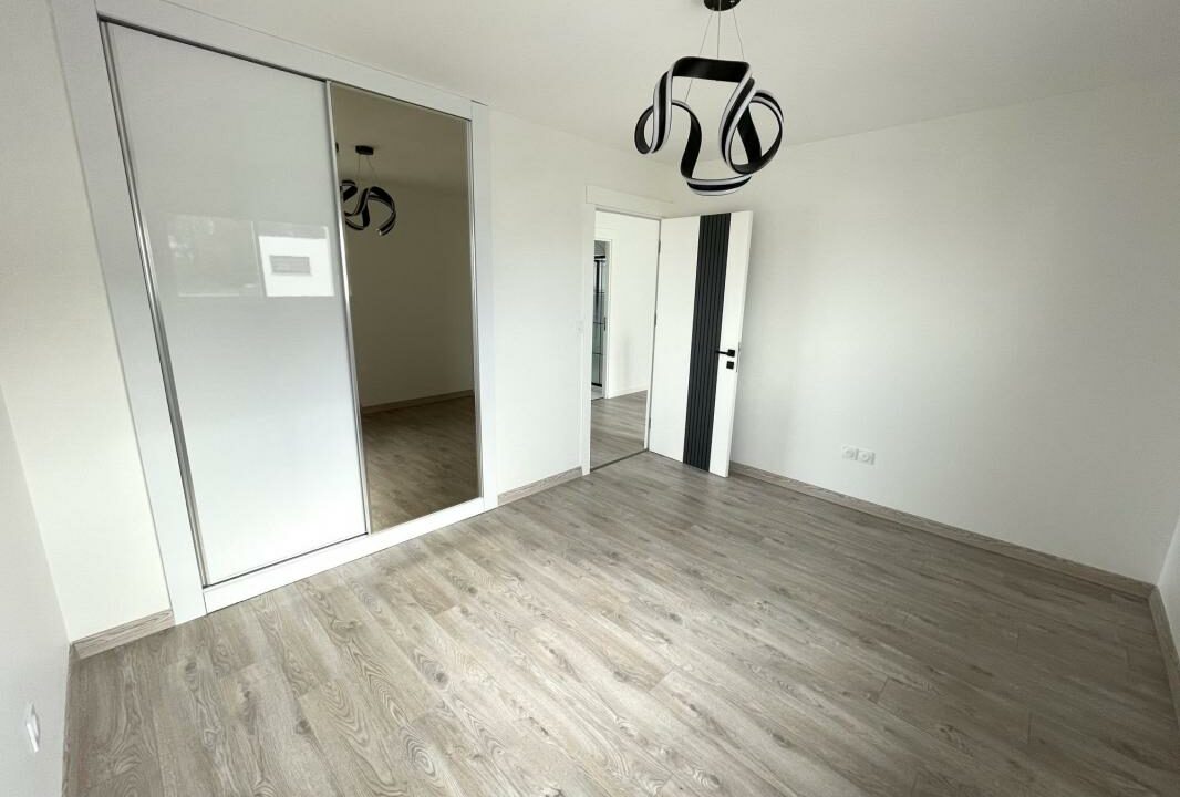 325-ARSATI-11082025-025452-10