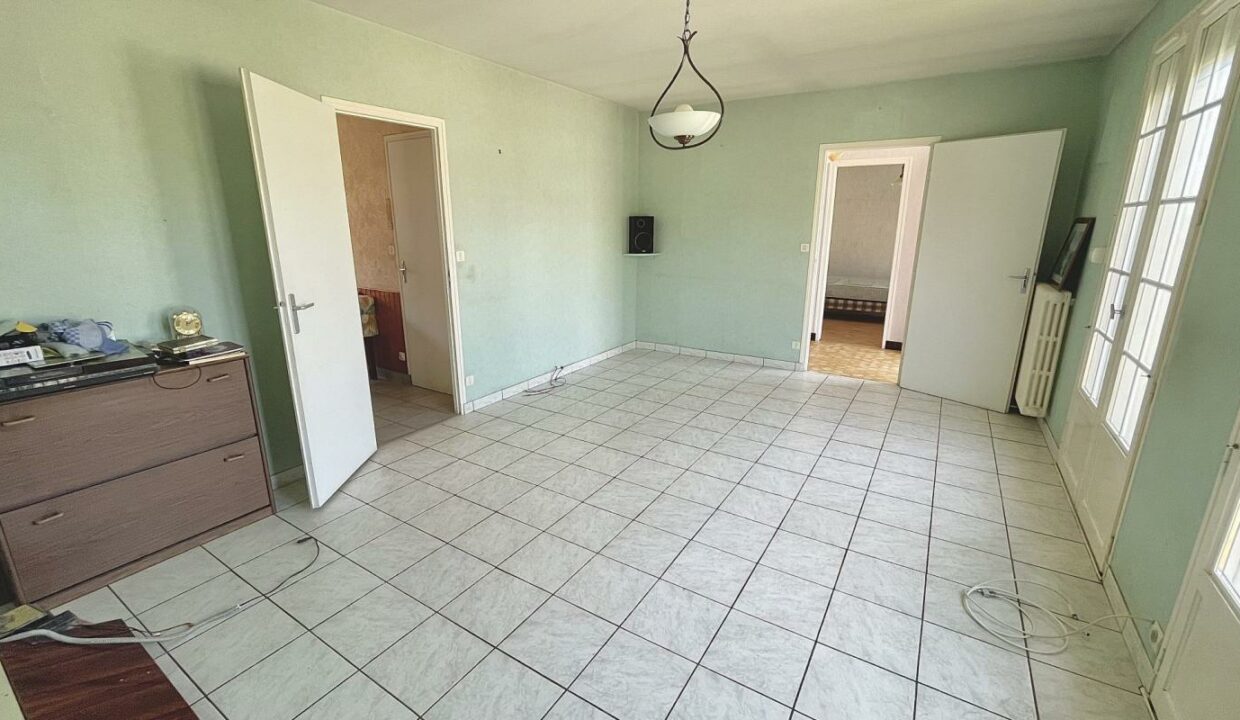 373-ARSATI-11082025-025445-5