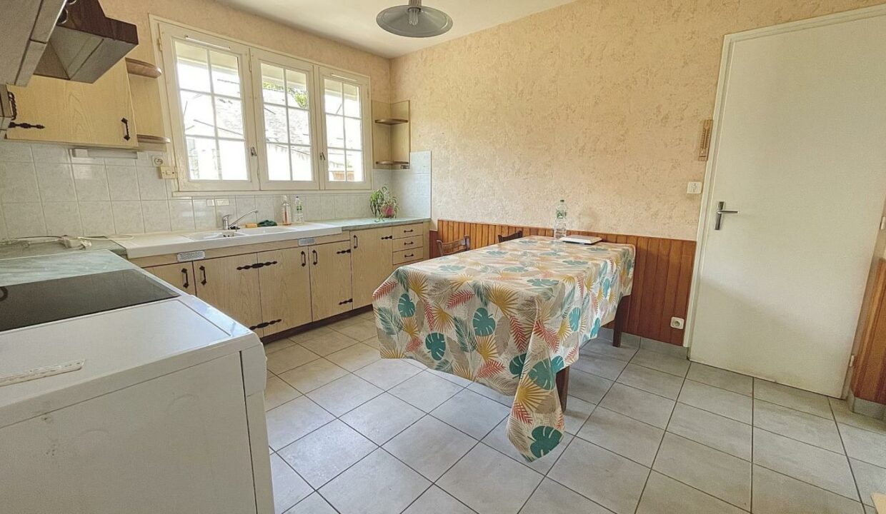 373-ARSATI-11082025-025445-7