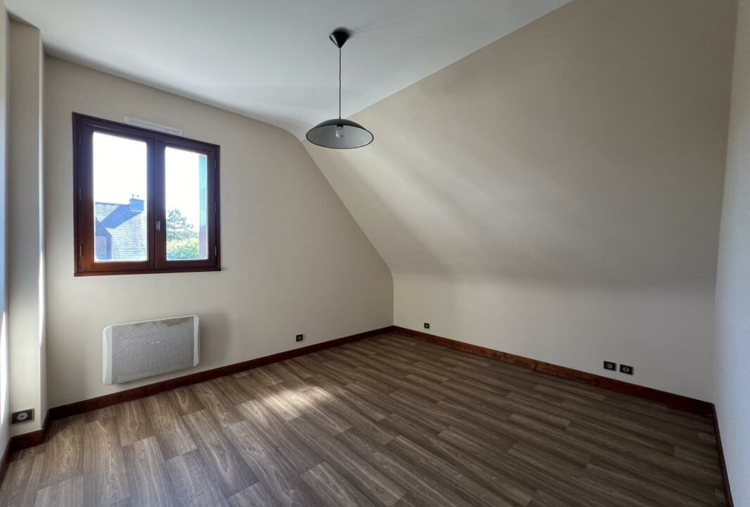 395-ARSATI-30082025-023551-12
