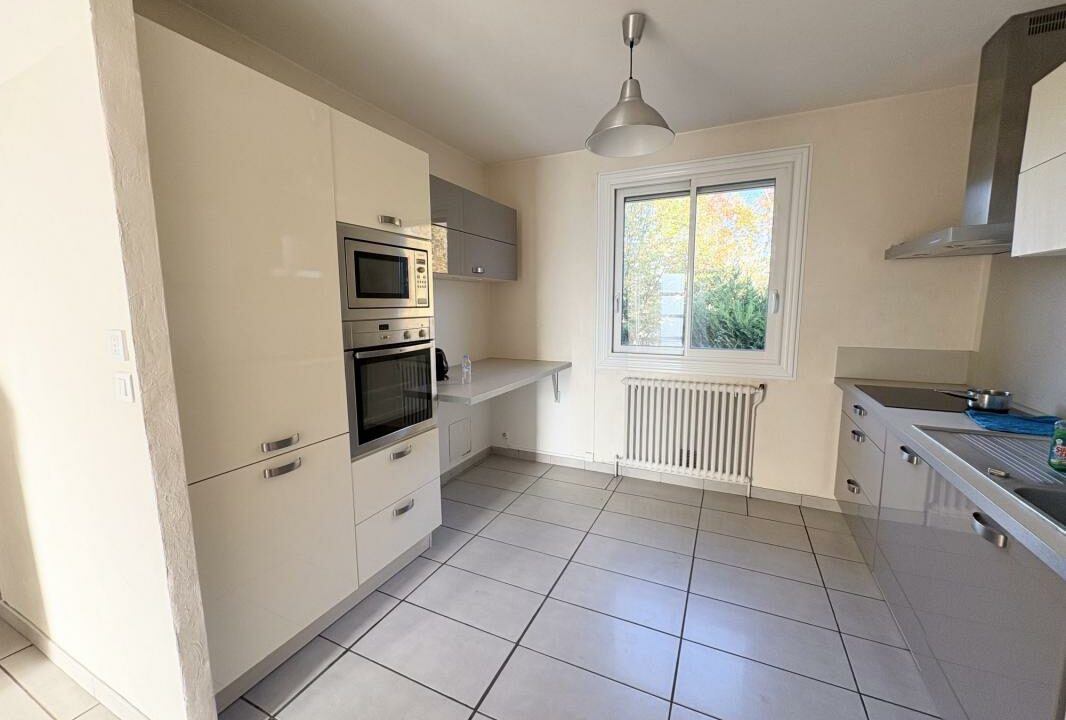 LM2380-ARSATI-31102025-075236-2