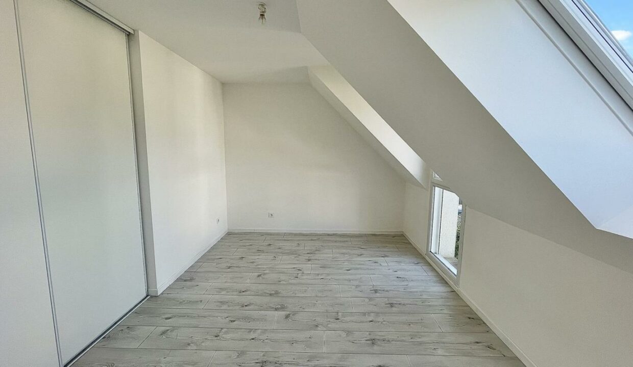 302-ARSATI-30112025-033837-13