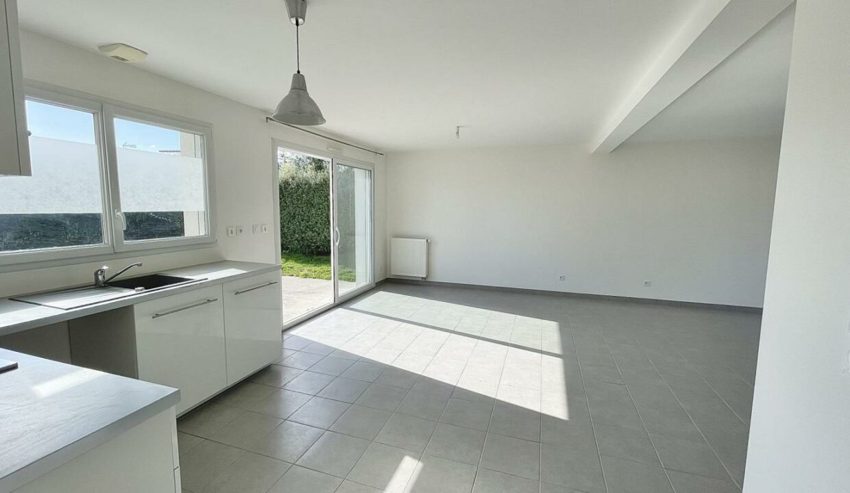 302-ARSATI-30112025-033837-5