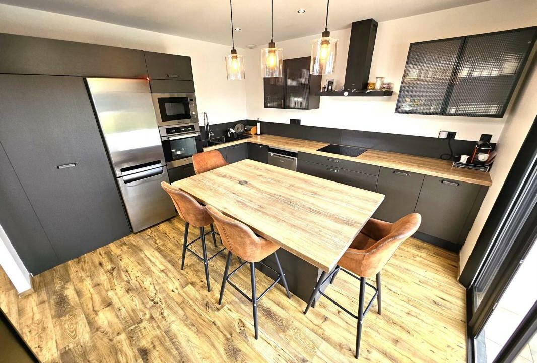 305-ARSATI-30112025-033839-1