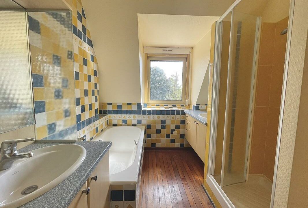 326-ARSATI-30112025-033840-15