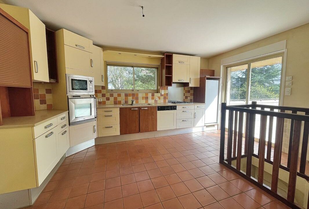 326-ARSATI-30112025-033840-9