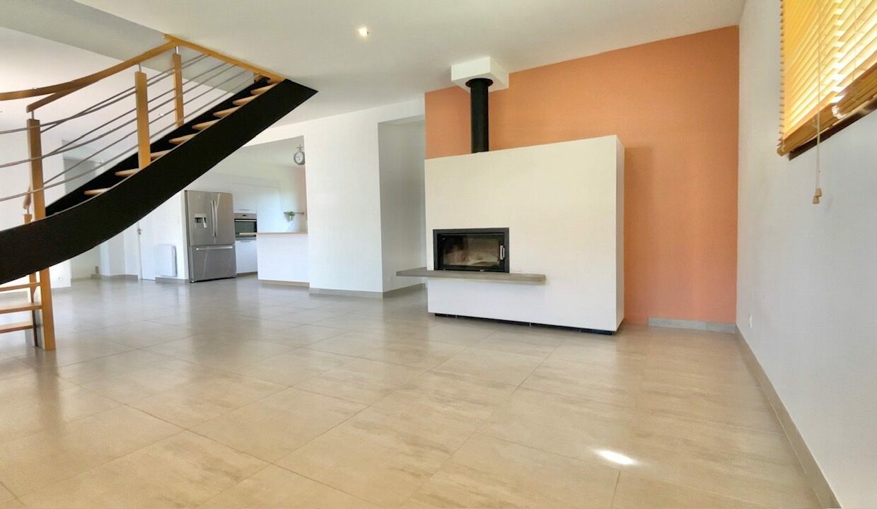 387-ARSATI-30112025-033838-5