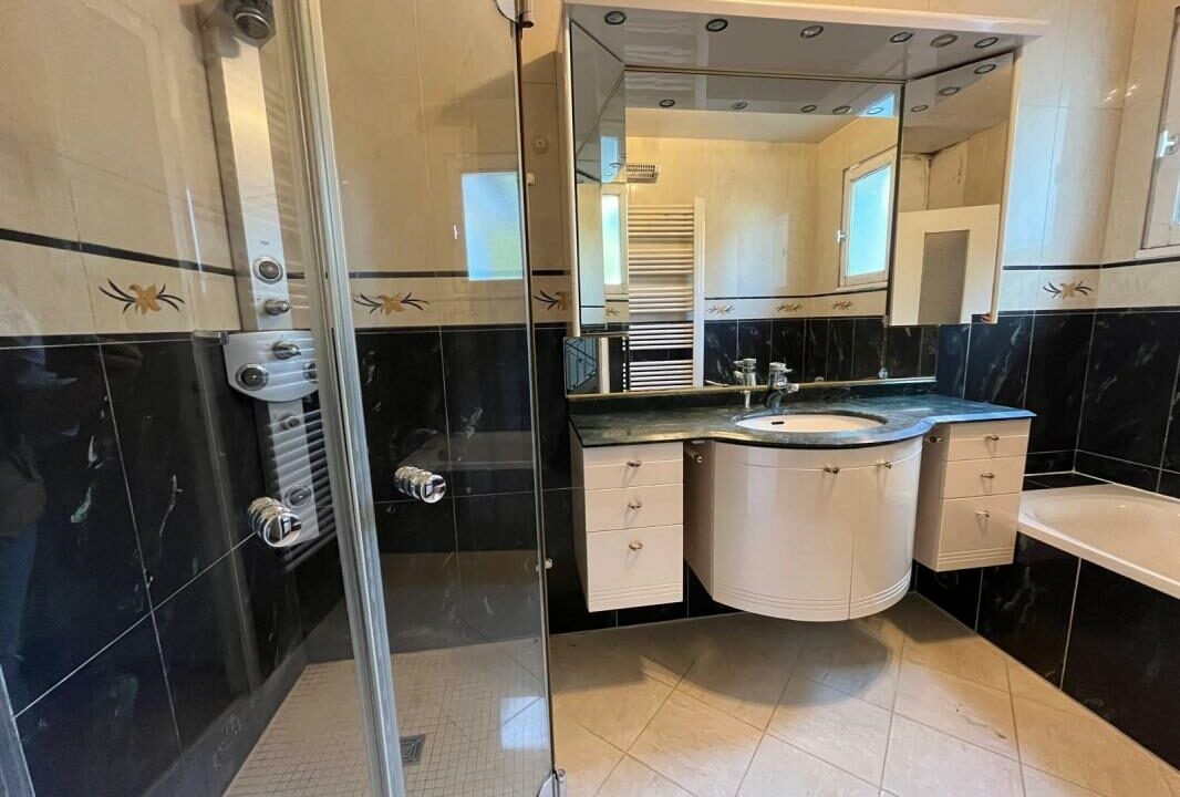 450-ARSATI-30112025-033856-5